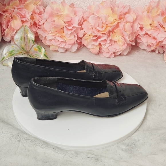VINTAGE Magdesians Black Leather Block Heed Slip on Shoes Size: 8 - Picture 7 of 13
